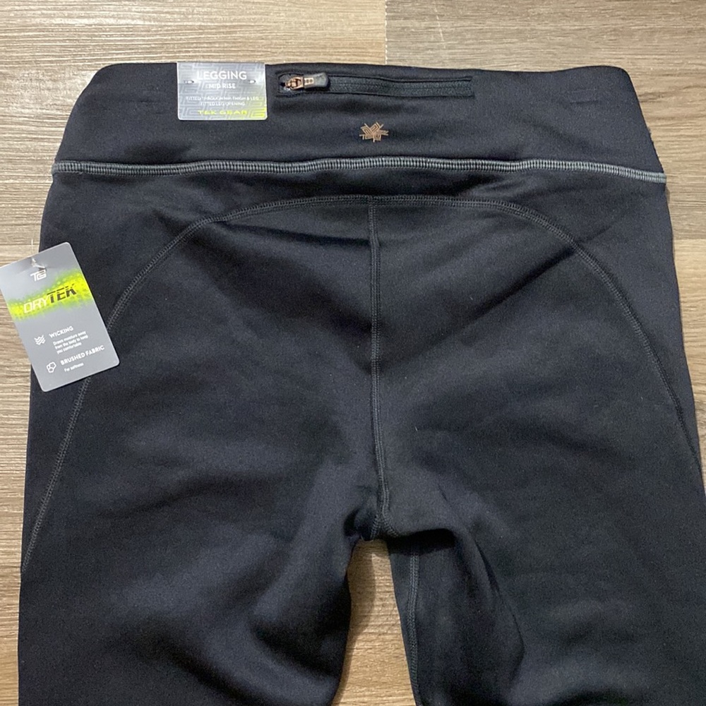 Drytek leggings nwt